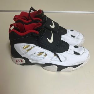 Nike Air Diamond Turf 2 : Deion Sanders